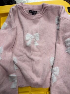 Harper Pink Crewneck Sweater with White Bow Motif